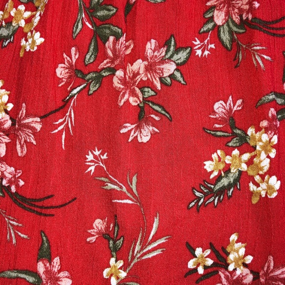 Off shoulder red American Eagle top - Picture 4 of 6